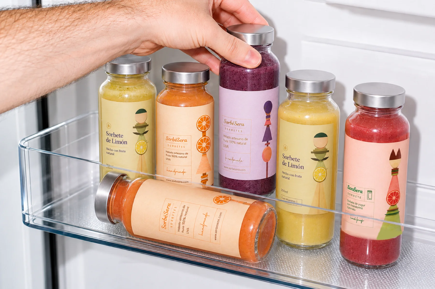 Proyecto de packaging diseñado por Kroos Studio — David Pascual